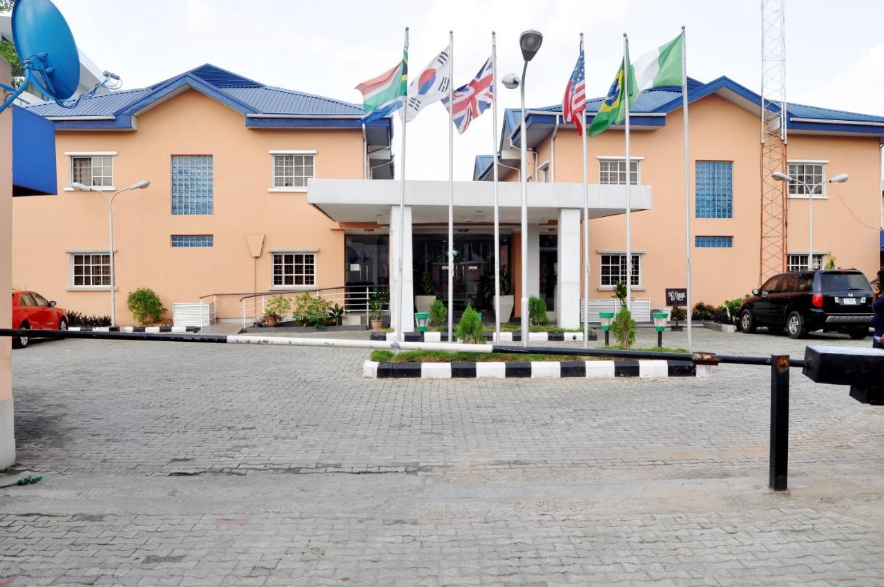 Primal Hotel Isaac John Gra Ikeja Exteriér fotografie