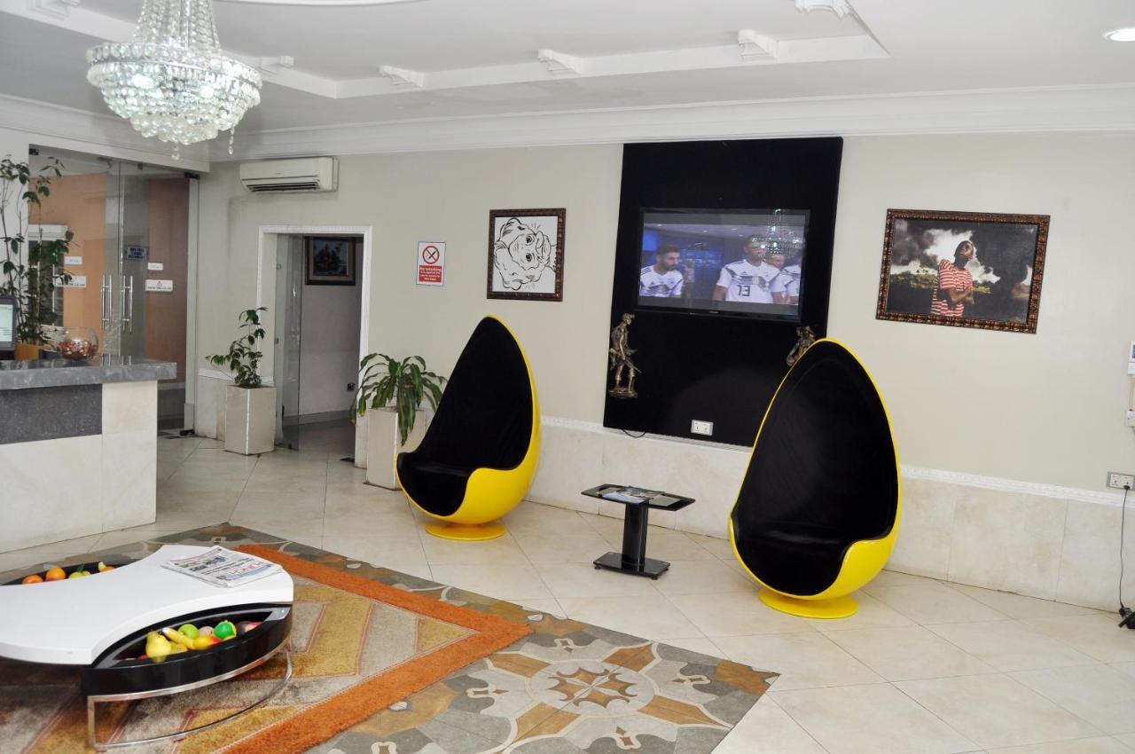 Primal Hotel Isaac John Gra Ikeja Exteriér fotografie