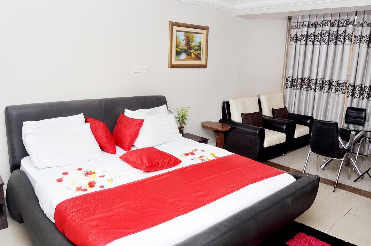 Primal Hotel Isaac John Gra Ikeja Exteriér fotografie